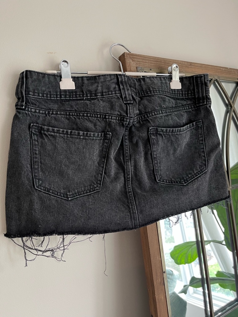 GAP low rise mini denim skirt - Picture 2 of 4